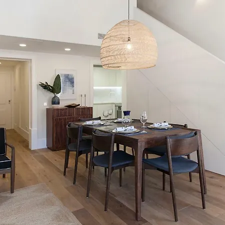 Flh Restauradores Luxus Flat-3